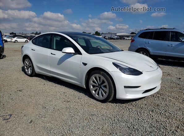 5YJ3E1EB0NF236929 2022 TESLA MODEL Белый Передняя правая четверть