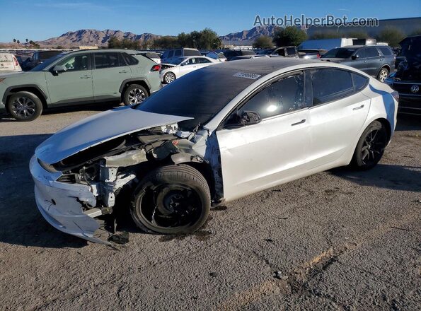 5YJ3E1EB0RF834752 2024 TESLA MODEL Белый Передняя левая четверть