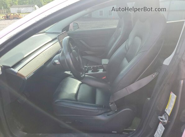 5YJ3E1EB1JF116549 2018 TESLA MODEL Розовый Вид салона спереди