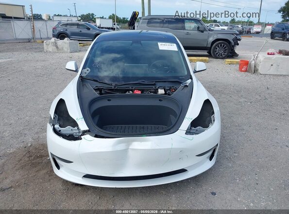 5YJ3E1EB1MF990436 2021 TESLA MODEL 3 Белый Вид задней части салона