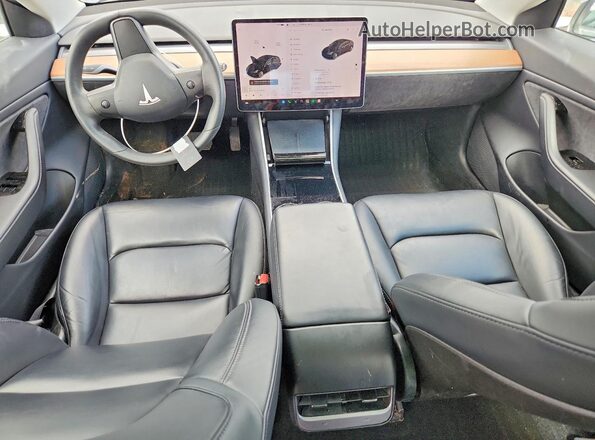 5YJ3E1EB2LF733705 2020 TESLA MODEL Gray Vista del salpicadero