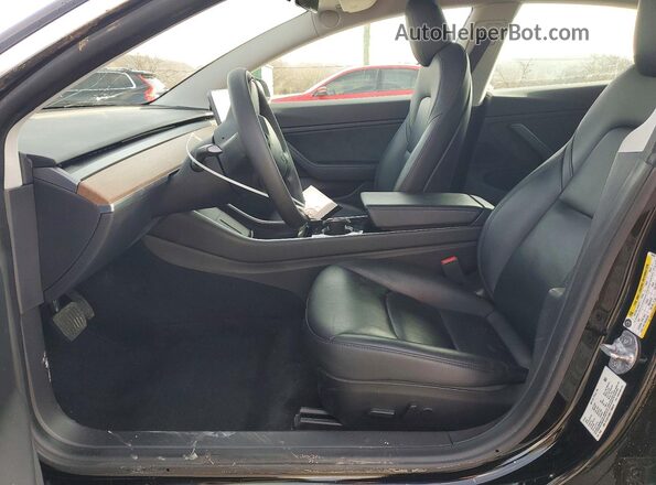 5YJ3E1EB2LF786839 2020 TESLA MODEL Черный Вид салона спереди
