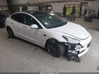 2022 Tesla Model 3 Long Range Dual Motor All-wheel Drive White vin: 5YJ3E1EB2NF106571