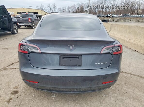 5YJ3E1EB2NF285811 2022 TESLA MODEL Серый Вид сзади