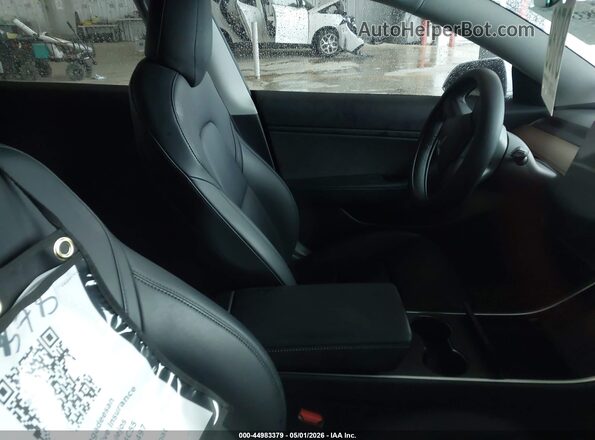 5YJ3E1EB3KF453497 2019 TESLA MODEL 3 Белый Вид салона спереди