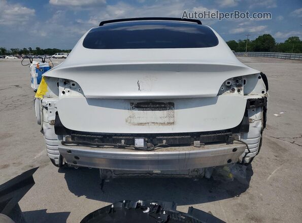 5YJ3E1EB3NF238741 2022 TESLA MODEL White Widok z tyłu