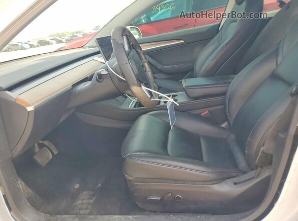 5YJ3E1EB3NF238741 2022 TESLA MODEL White Widok wnętrza z przodu