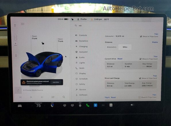 5YJ3E1EB3SF937203 2025 TESLA MODEL Синий Вид щитка приборов