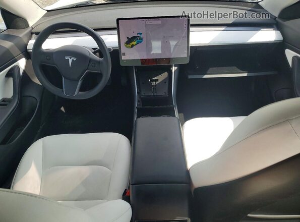 5YJ3E1EB4LF719966 2020 TESLA MODEL Белый Вид панели приборов