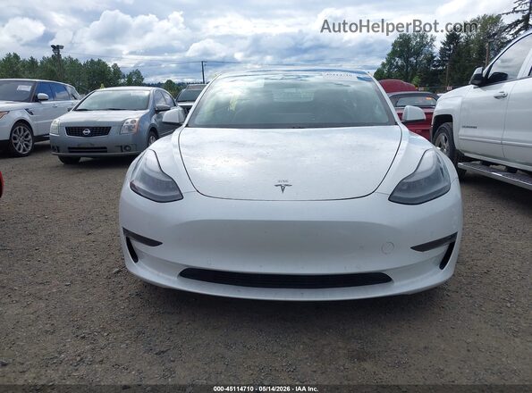 5YJ3E1EB4MF876558 2021 TESLA MODEL 3 White Vista interior trasera