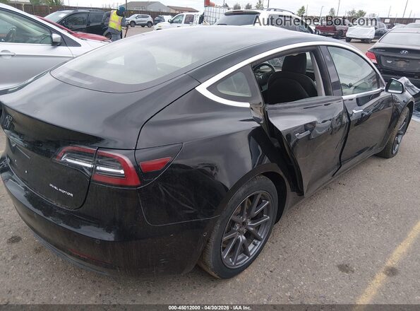 5YJ3E1EB5JF127862 2018 TESLA MODEL 3 Черный Задняя правая четверть