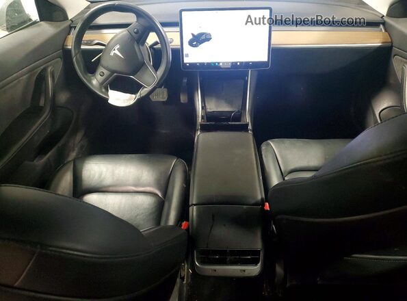 5YJ3E1EB5KF385669 2019 TESLA MODEL Black Widok deski rozdzielczej