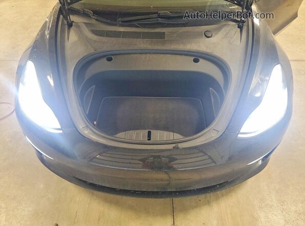 5YJ3E1EB5KF385669 2019 TESLA MODEL Black Widok wnętrza z tyłu