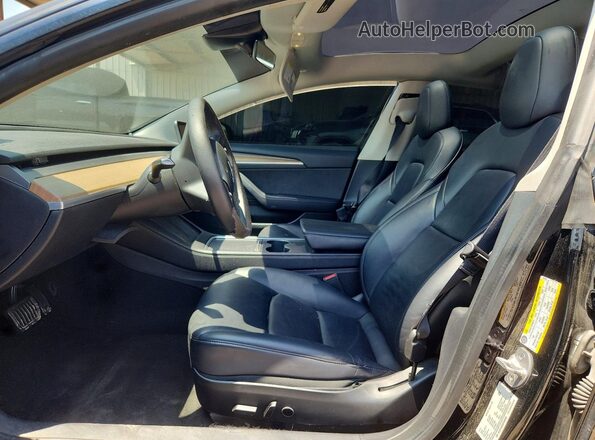 5YJ3E1EB5NF289593 2022 TESLA MODEL Black Widok wnętrza z przodu