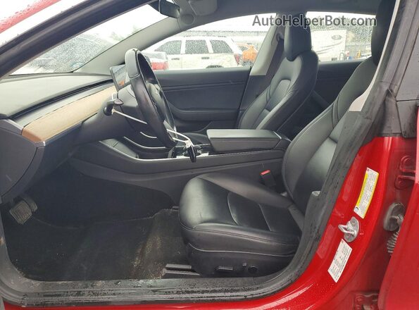 5YJ3E1EB6JF111475 2018 TESLA MODEL Красный Вид салона спереди