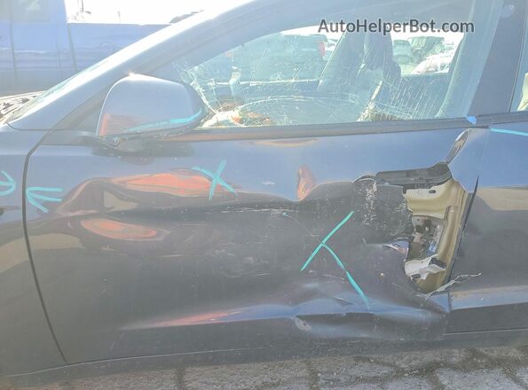 5YJ3E1EB6NF184433 2022 TESLA MODEL Gray Widok wnętrza z przodu