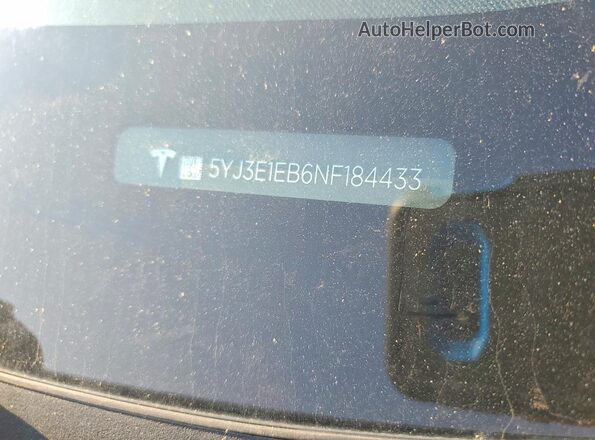 5YJ3E1EB6NF184433 2022 TESLA MODEL Gray Widok komory silnika