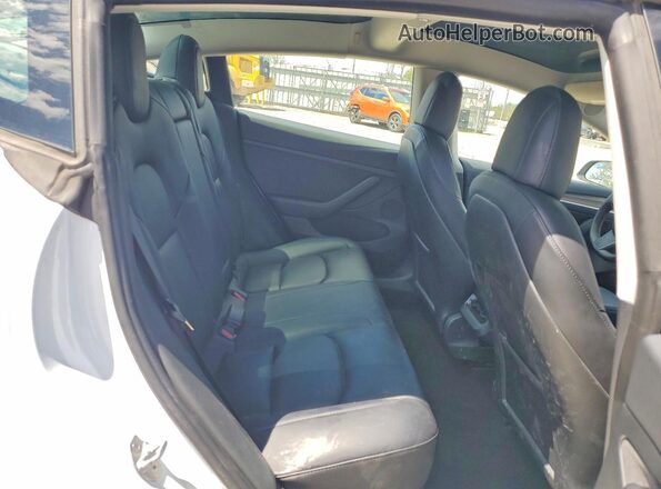 5YJ3E1EB6NF199899 2022 TESLA MODEL Белый Вид задних сидений