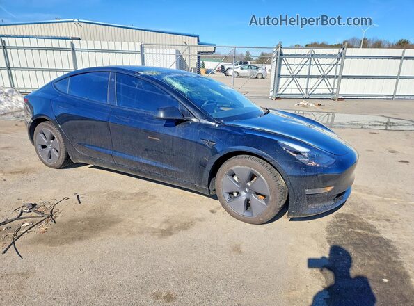 5YJ3E1EB6NF358551 2022 TESLA MODEL Black Przód prawy