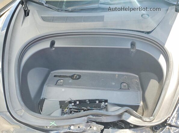 5YJ3E1EB7LF636662 2020 TESLA MODEL Черный Вид задней части салона