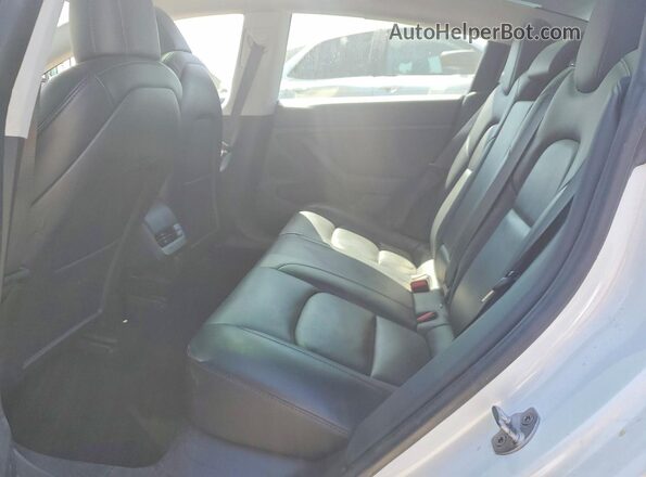 5YJ3E1EB7MF049640 2021 TESLA MODEL Белый Вид задних сидений