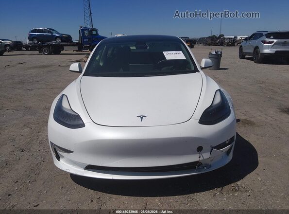 5YJ3E1EB7NF286498 2022 TESLA MODEL 3 White Vista del salpicadero
