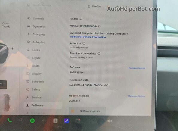 5YJ3E1EB7SF004453 2025 TESLA MODEL Серый Вид щитка приборов