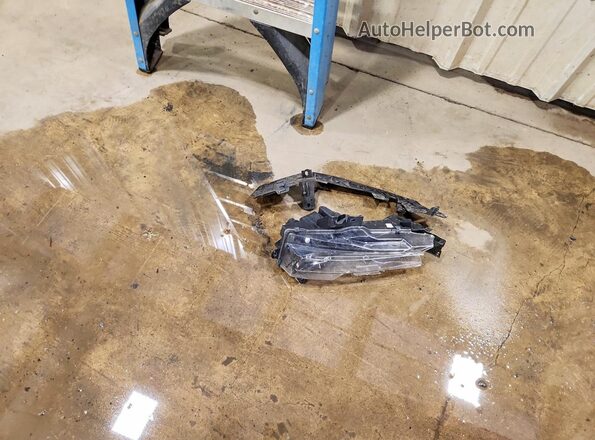 5YJ3E1EB8MF056371 2021 TESLA MODEL Белый Вид подкапотного пространства