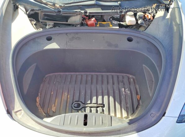5YJ3E1EB8NF137548 2022 TESLA MODEL Белый Вид задней части салона