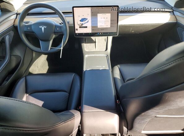 5YJ3E1EB8NF137548 2022 TESLA MODEL Белый Вид панели приборов