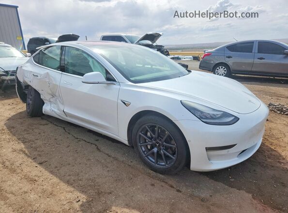 5YJ3E1EB9JF094865 2018 TESLA MODEL Белый Передняя правая четверть