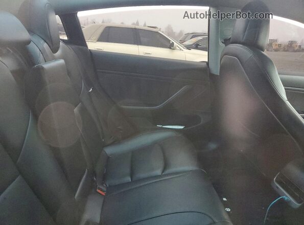 5YJ3E1EB9JF103452 2018 TESLA MODEL Черный Вид задних сидений
