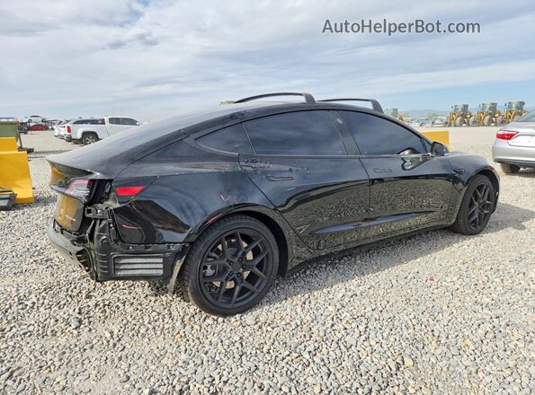5YJ3E1EB9JF184839 2018 TESLA MODEL Черный Задняя правая четверть