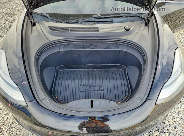 5YJ3E1EB9JF184839 2018 TESLA MODEL Черный Вид подкапотного пространства