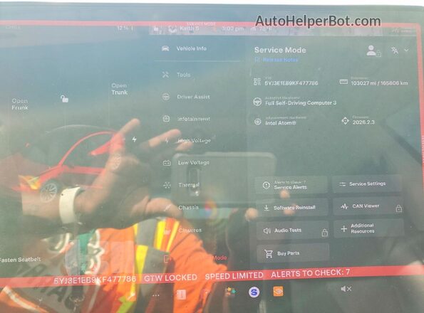 5YJ3E1EB9KF477786 2019 TESLA MODEL Белый Вид щитка приборов