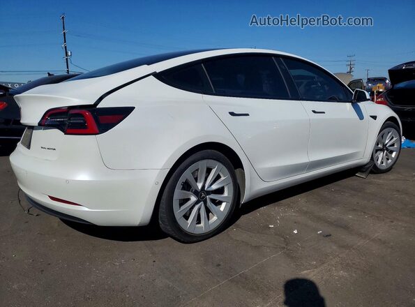 5YJ3E1EB9MF015487 2021 TESLA MODEL White Tył prawy