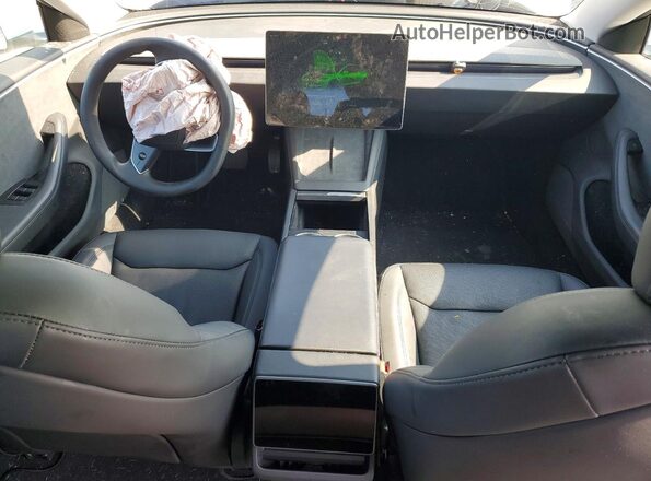 5YJ3E1EB9RF734262 2024 TESLA MODEL Белый Вид панели приборов