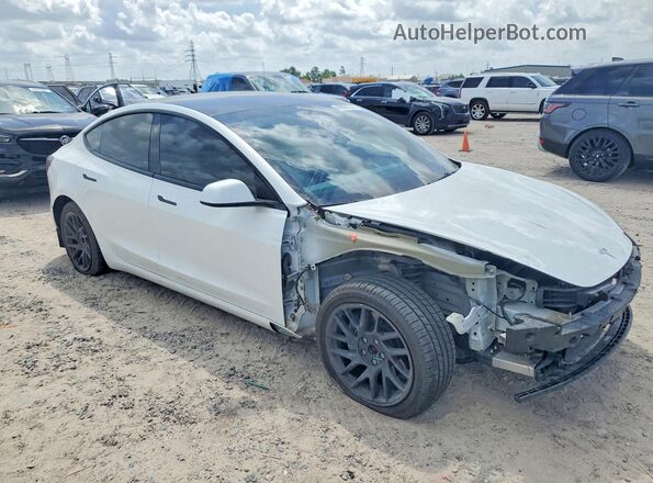 5YJ3E1EB9RF809588 2024 TESLA MODEL Белый Передняя правая четверть