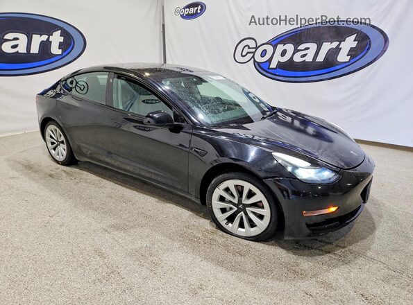 5YJ3E1EBXNF301012 2022 TESLA MODEL Черный Передняя правая четверть