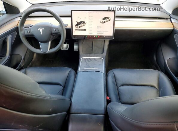 5YJ3E1EC2MF026565 2021 TESLA MODEL Белый Вид панели приборов