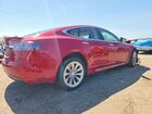 2017 Tesla Model S Красный vin: 5YJSA1E2XHF198587