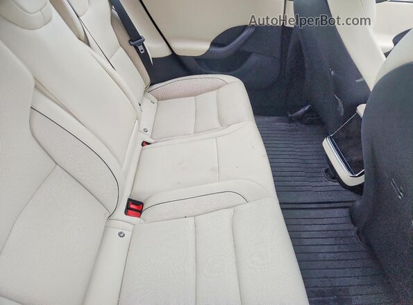 5YJSA1E65MF438657 2021 TESLA MODEL Red Vista de los asientos traseros