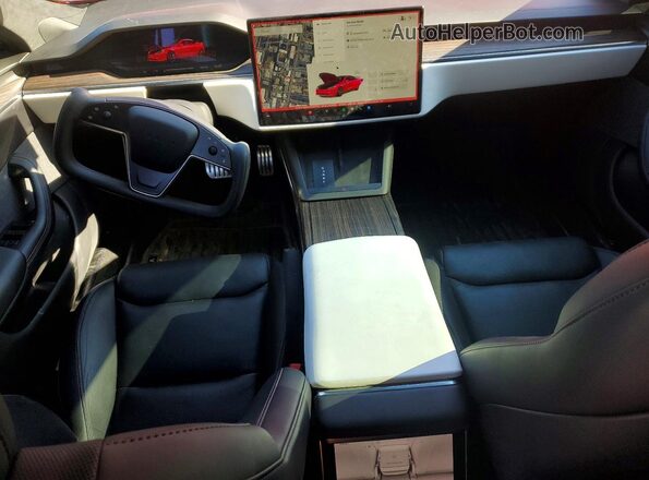 5YJSA1E6XMF441750 2021 TESLA MODEL Красный Вид панели приборов