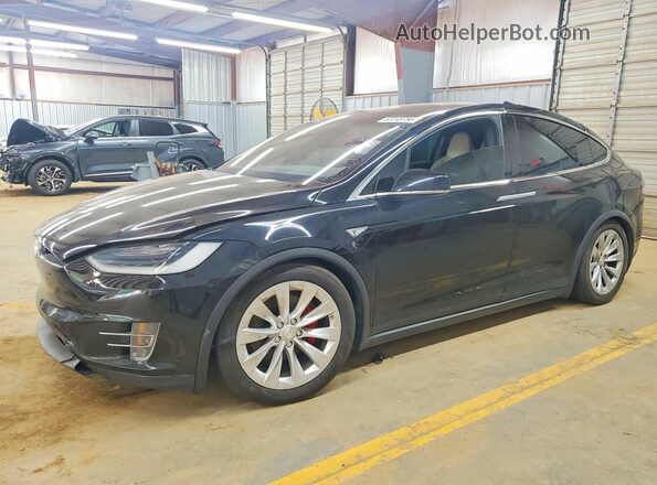 5YJXCAE4XGFS00192 2016 TESLA MODEL Black Vista tres cuartos delantera izquierda