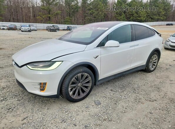 5YJXCDE23LF299528 2020 TESLA MODEL White Przód lewy