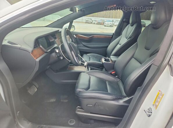5YJXCDE23LF299528 2020 TESLA MODEL White Widok wnętrza z przodu