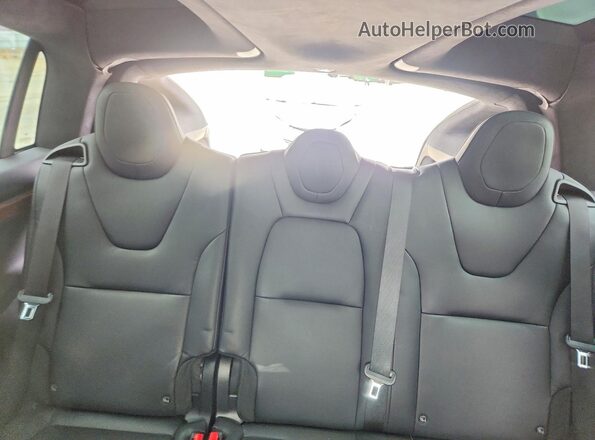 5YJXCDE23LF299528 2020 TESLA MODEL White Widok wnętrza z tyłu