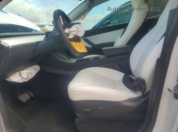 5YJYGAEE5MF138021 2021 TESLA MODEL White წინა სალონის ხედი