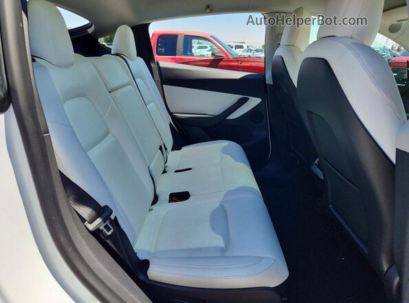 5YJYGAEE7MF273940 2021 TESLA MODEL Белый Вид задней части салона