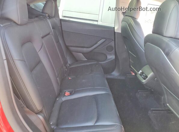 5YJYGDED4MF163078 2021 TESLA MODEL Red Rear interior view